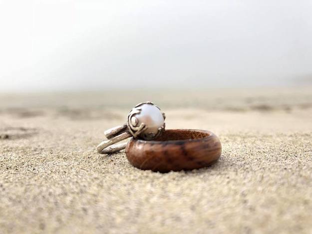 wedding-ring-beach-photography